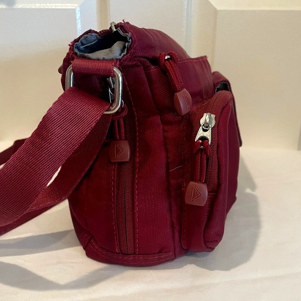 Rosetti E.T.A. Nylon Multi-Pocket Crossbody Travel Bag Purse – Maroon - Picture 2 of 10